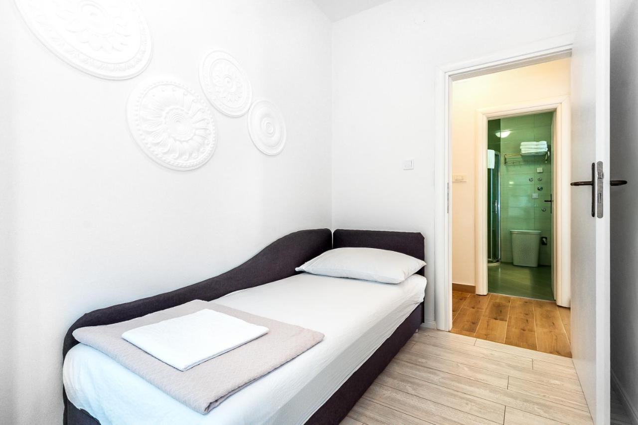 Apartments Tanya Sibenik Ngoại thất bức ảnh