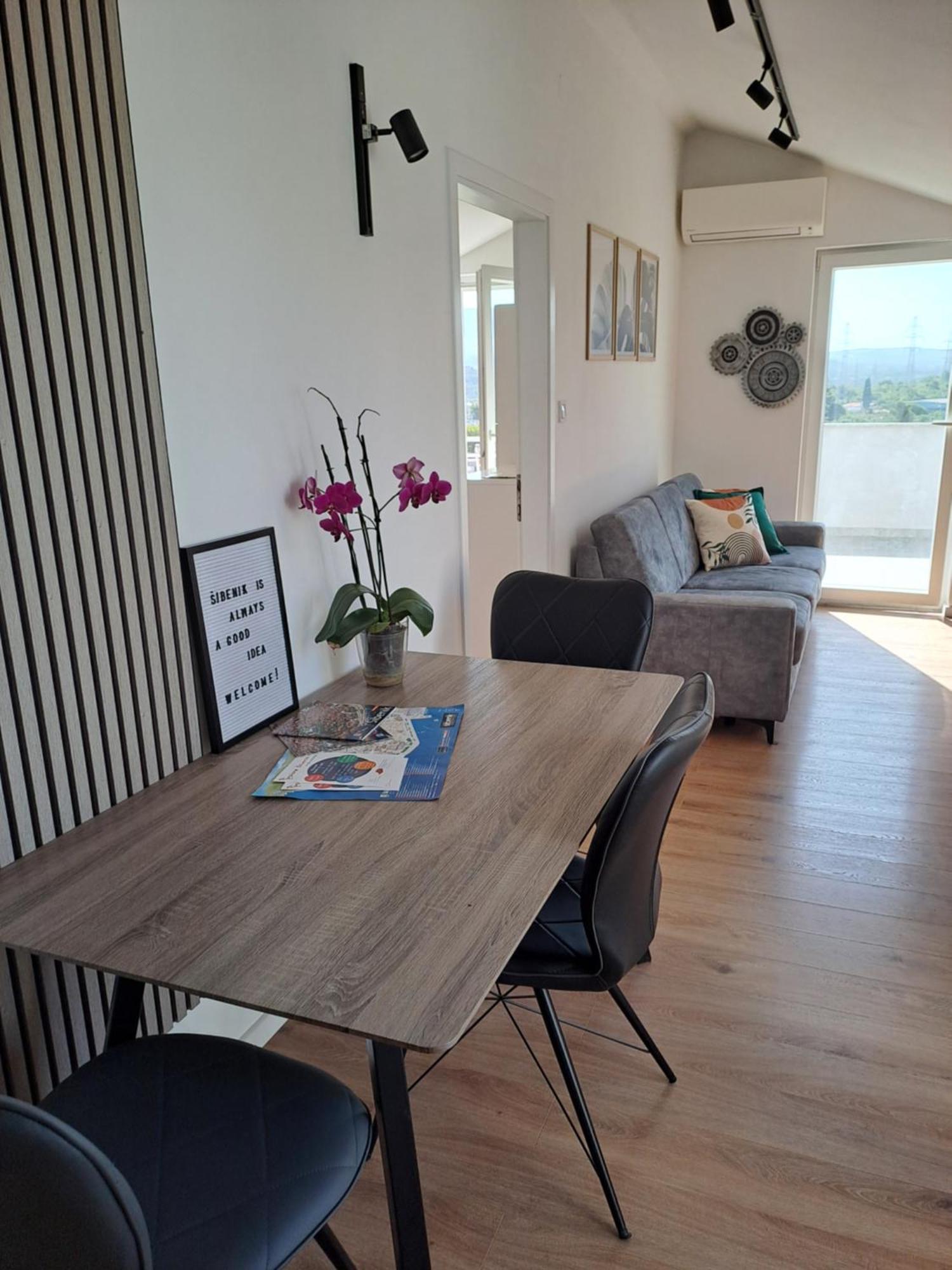 Apartments Tanya Sibenik Ngoại thất bức ảnh